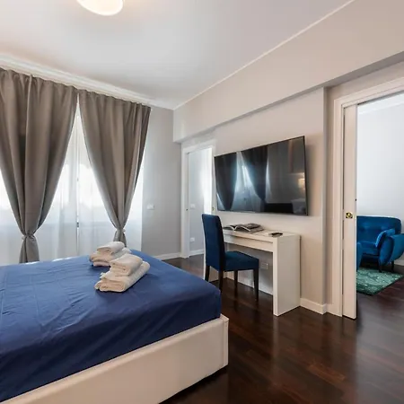 Ponte Vecchio Deluxe شقة فلورنس