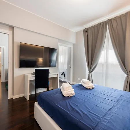 Ponte Vecchio Deluxe شقة فلورنس